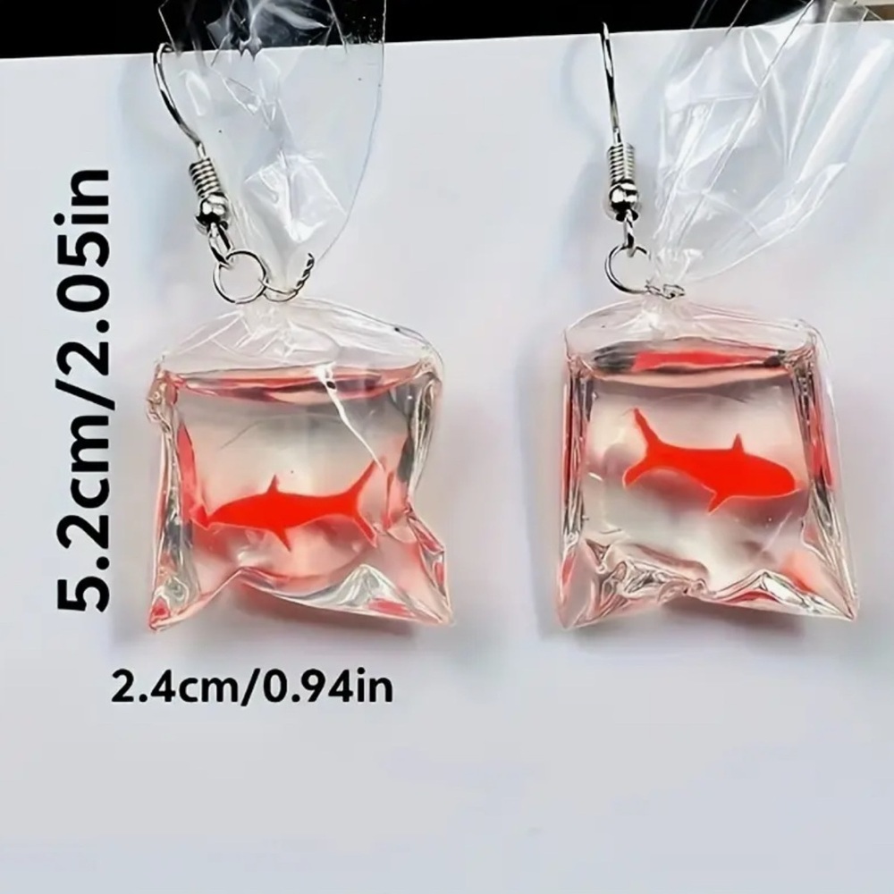 🐠Orange Goldfish Pet in a bag earrings - Picture 3 of 5